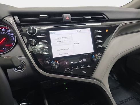 Certified 2020 Toyota Camry XSE image 17