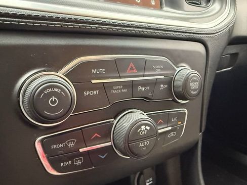 Used 2022 Dodge Charger GT w/ Plus Group AWD/4WD image 25