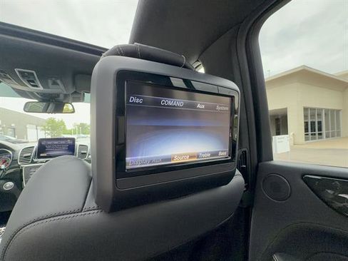 Used 2018 Mercedes-Benz GLS 63 AMG 4MATIC image 32
