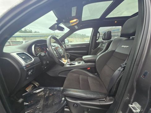 Used 2021 Jeep Grand Cherokee SRT AWD/4WD image 17