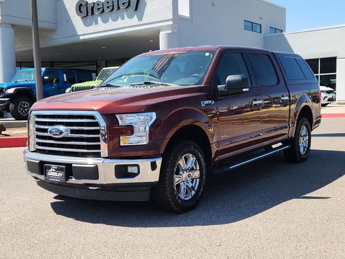 Used 2017 Ford F150 XLT w/ Equipment Group 302A Luxury AWD/4WD image 4
