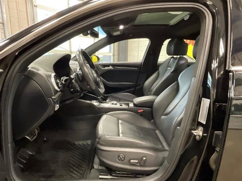 Used 2018 Audi A3 e-tron Premium Plus w/ Technology Package image 10