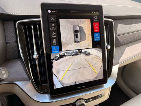 Certified 2026 Volvo XC90 B6 Ultra w/ Protection Package image 31