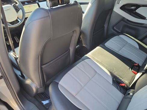 Used 2020 Land Rover Range Rover Evoque First Edition image 15