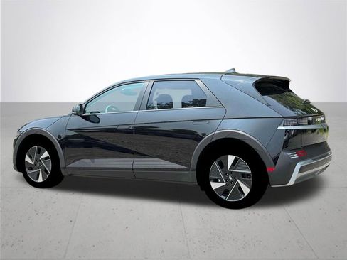 New 2026 Hyundai Ioniq 5 SE AWD/4WD image 4