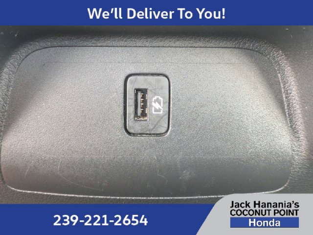 Used 2022 Nissan Sentra SR w/ SR Premium Package FWD image 14