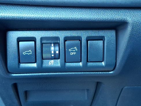 Used 2021 Subaru Outback Touring XT image 27