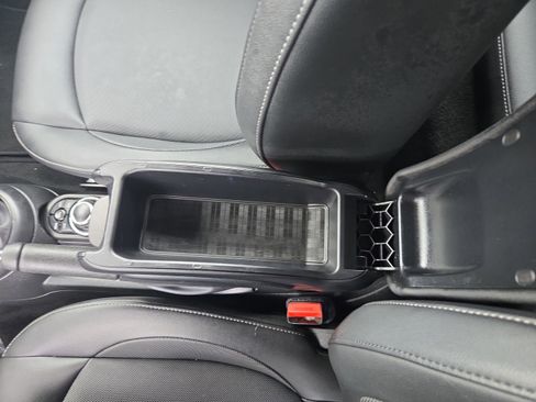 Used 2023 MINI Cooper Convertible image 31