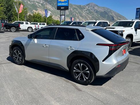 Used 2024 Toyota bZ4X AWD w/ Weather Package image 12