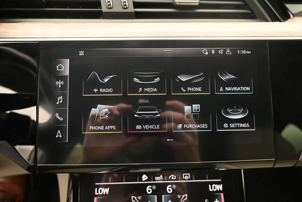 Used 2019 Audi e-tron Premium Plus AWD/4WD image 13