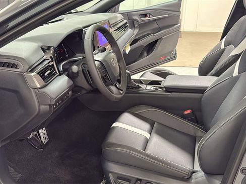 New 2026 Toyota Camry SE image 12