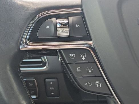 Certified 2024 Lincoln Navigator Black Label AWD/4WD image 35
