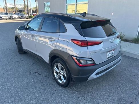 Used 2023 Hyundai Kona SEL image 3