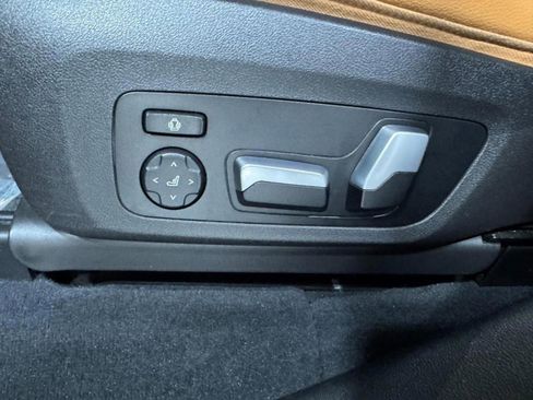 Used 2021 BMW X3 M40i w/ Premium Package image 28