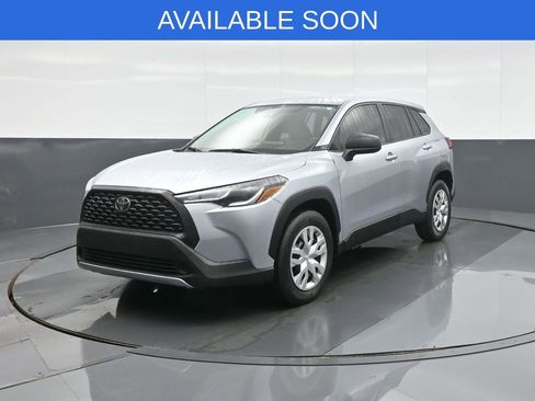 Used 2022 Toyota Corolla Cross L AWD/4WD image 3
