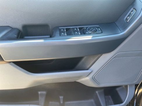 Used 2023 Ford F150 XLT w/ Trailer Tow Package image 12