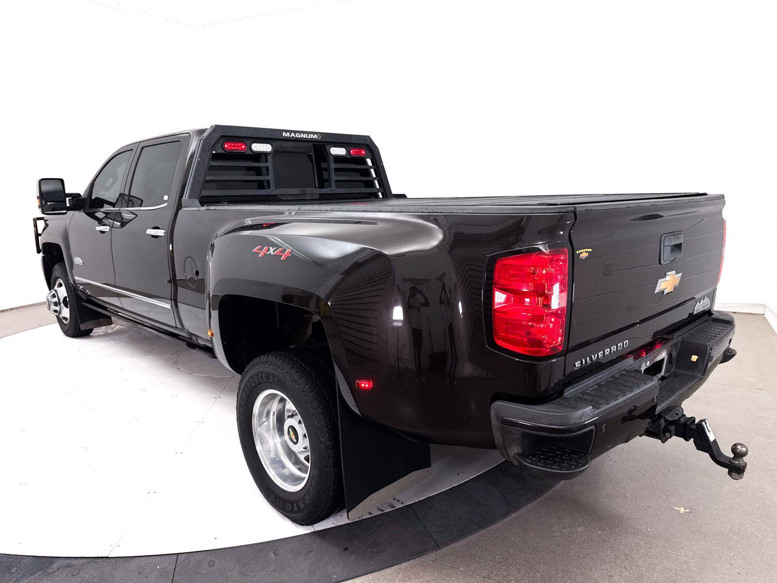 Used 2019 Chevrolet Silverado 3500 High Country w/ Duramax Plus Package AWD/4WD image 12