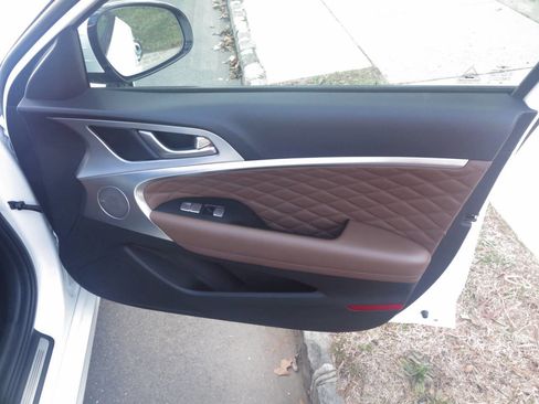 Used 2021 Genesis G70 3.3T w/ Prestige Package image 35