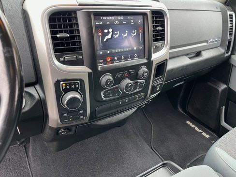 Used 2019 RAM 1500 Big Horn image 28