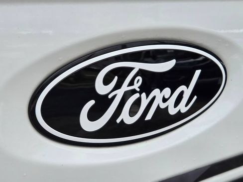 Used 2024 Ford F150 Lariat AWD/4WD image 15