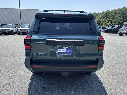 Used 2025 Toyota 4Runner TRD Off-Road Premium AWD/4WD image 6