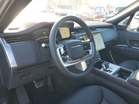 New 2026 Land Rover Range Rover SE image 14