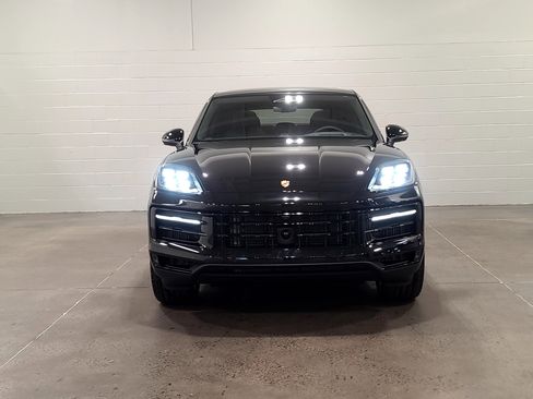 New 2026 Porsche Cayenne Coupe image 10