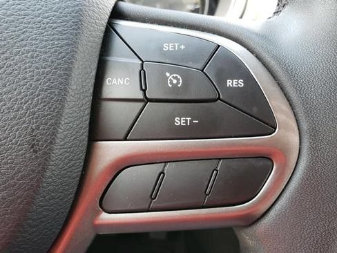 Used 2022 Jeep Cherokee Latitude Lux AWD/4WD image 23