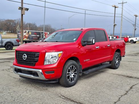 Used 2021 Nissan Titan SV w/ SV Convenience Package AWD/4WD image 1