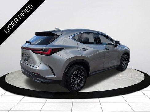 Certified 2022 Lexus NX 250 250 Base w/ Towing Package (2000 Lbs) image 4