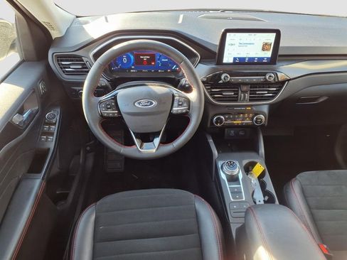 Used 2022 Ford Escape SEL w/ SEL Stealth AWD Package image 8