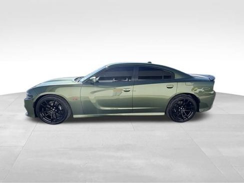 Used 2022 Dodge Charger Scat Pack w/ Dynamics Package image 8