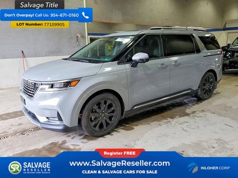 Used 2022 Kia Carnival SX Prestige image 1