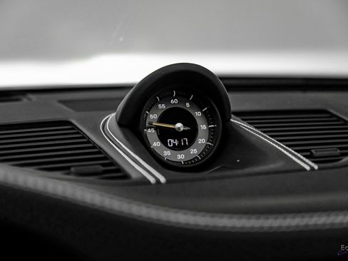 Used 2024 Porsche 911 GT3 image 61