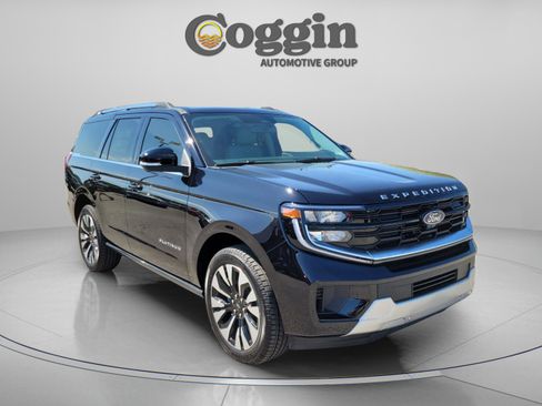 New 2025 Ford Expedition Platinum w/ Platinum Ultimate Package AWD/4WD image 4