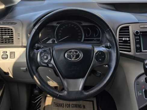 Used 2013 Toyota Venza image 22