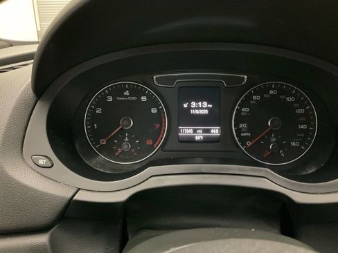 Used 2016 Audi Q3 2.0T Premium Plus w/ Technology Package image 11