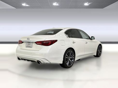 Used 2021 INFINITI Q50 Luxe w/ Cargo Package RWD image 9