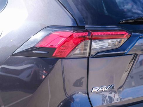Used 2023 Toyota RAV4 XLE Premium FWD image 7