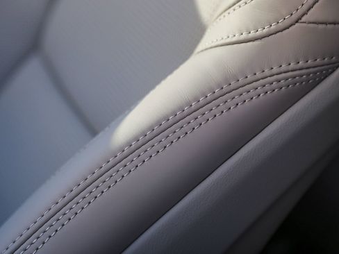 New 2026 Volvo XC90 T8 Ultra w/ Protection Package Premier AWD/4WD image 24