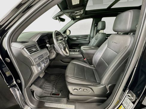 Used 2022 GMC Yukon Denali w/ Denali Premium Package RWD image 23