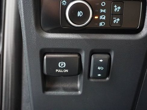 Used 2024 Ford Expedition Limited AWD/4WD image 10