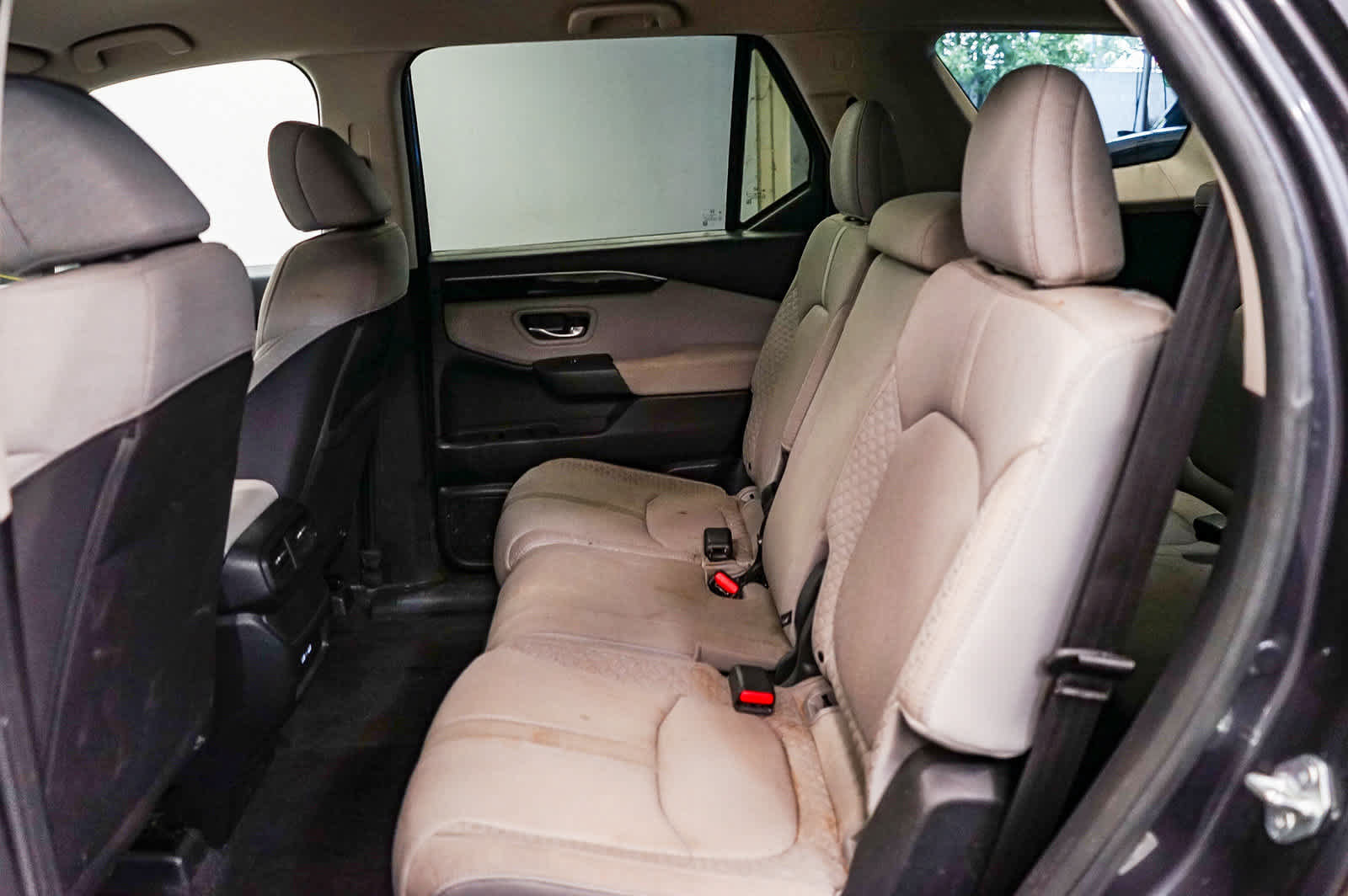 Used 2023 Honda Pilot LX image 18