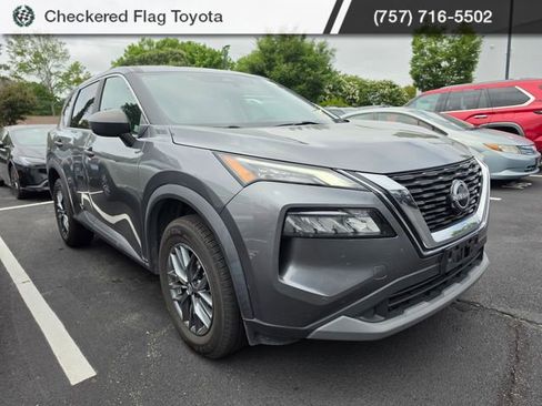 Used 2023 Nissan Rogue S FWD image 3