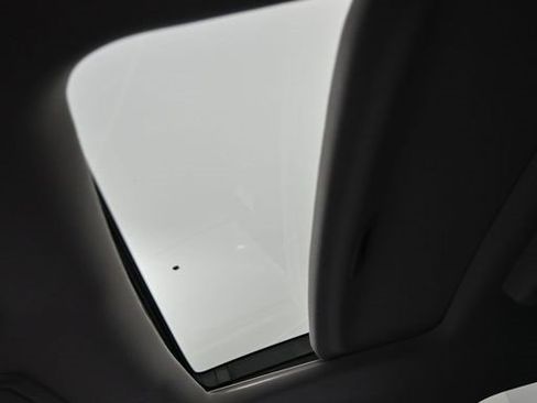 Certified 2022 Honda Pilot Touring image 18