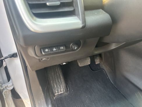 Certified 2022 GMC Terrain SLT w/ Infotainment Package II image 20