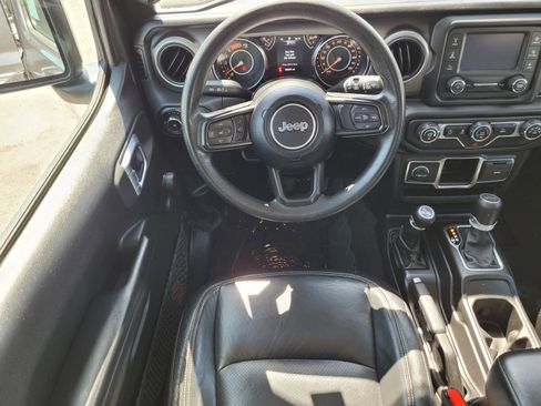 Used 2021 Jeep Wrangler Unlimited Sport image 15