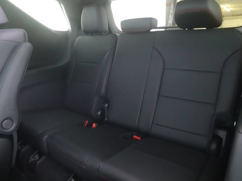 Used 2026 Chevrolet Traverse Z71 AWD/4WD image 27
