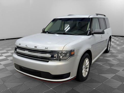 Used 2018 Ford Flex SE FWD image 1