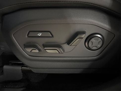Used 2026 Hyundai Santa Fe Calligraphy AWD/4WD image 41